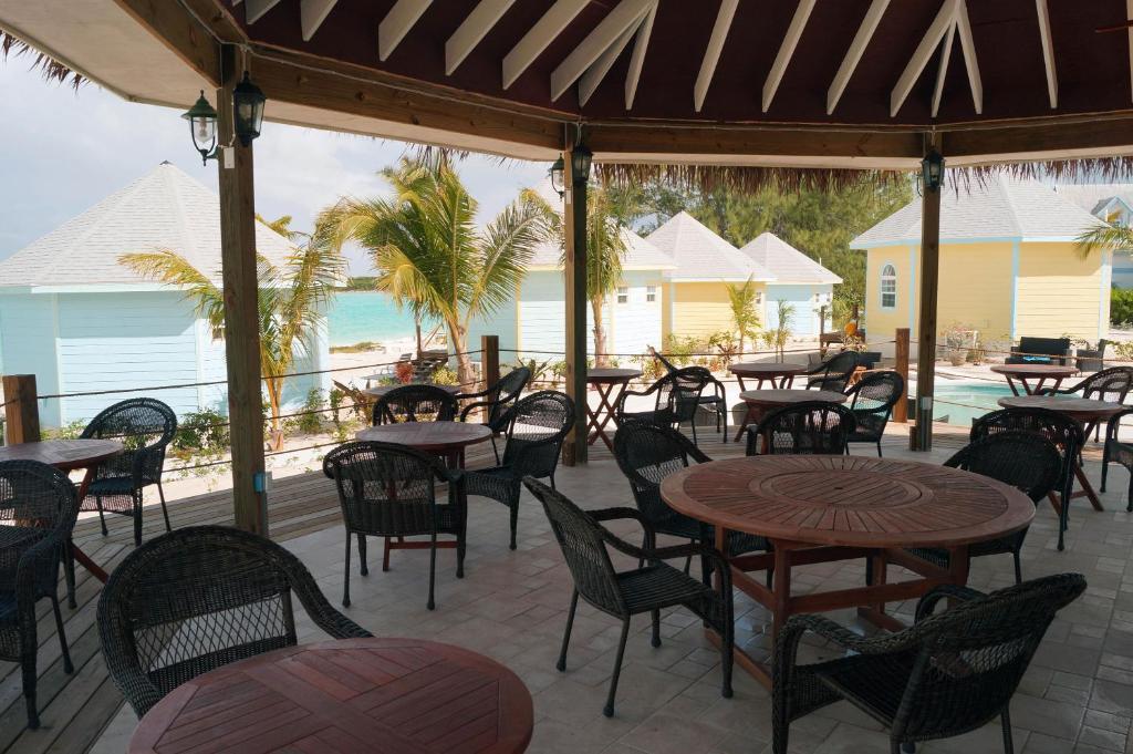 Paradise Bay Bahamas Couette-café