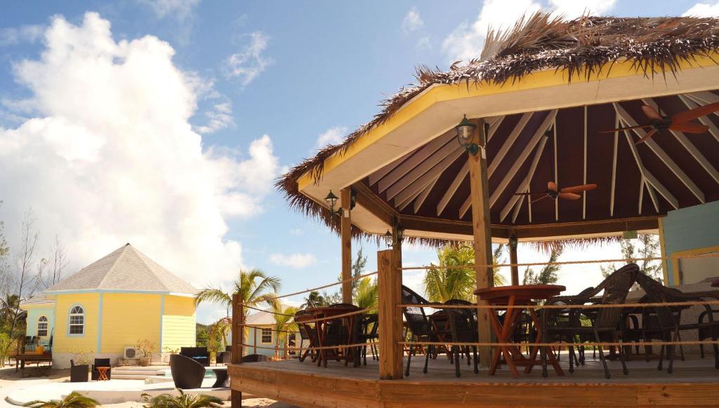 Couette-café Paradise Bay Bahamas Farmerʼs Hill